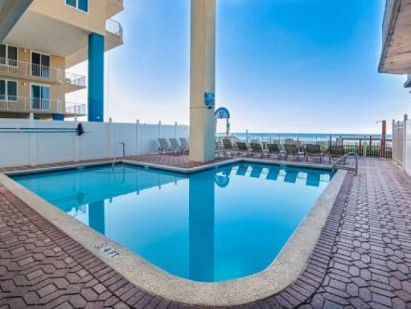 Gulf Front Four Bedroom Rental Condo in Panama City Beach