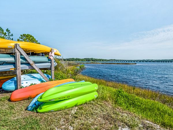 2 Bedroom Beachfront Condo with Pool and Sauna