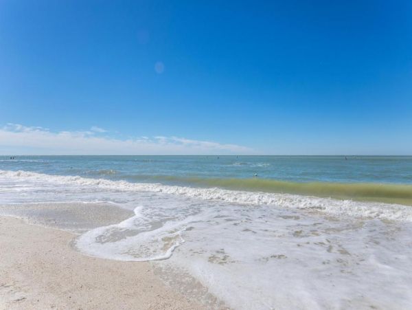 Bonita Beach Vacation Studio Gulf Views Sleeps 4 Guests