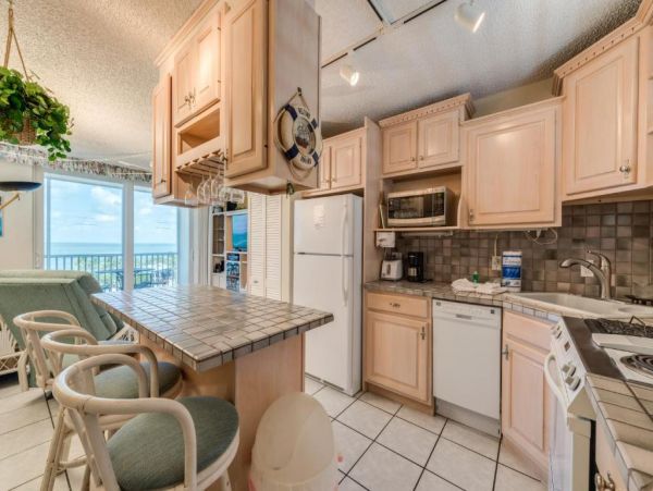 Bonita Beach Vacation Studio Gulf Views Sleeps 4 Guests