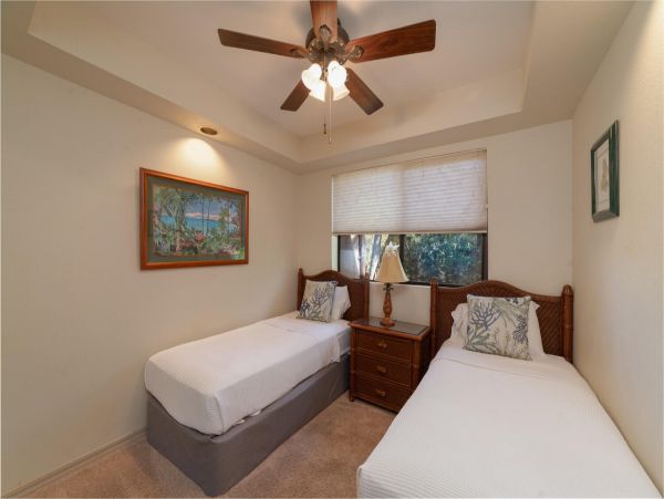 Three Bedroom Vacation Townhome in Napili Walk To Beach