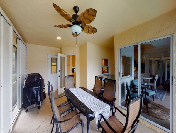 Canal Front Vacation Pool Home in Marco Island 6 Guests