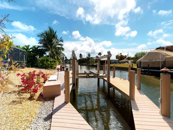 Marco Island Vacation Home Two Bedrooms Canal Views Sleeps 6