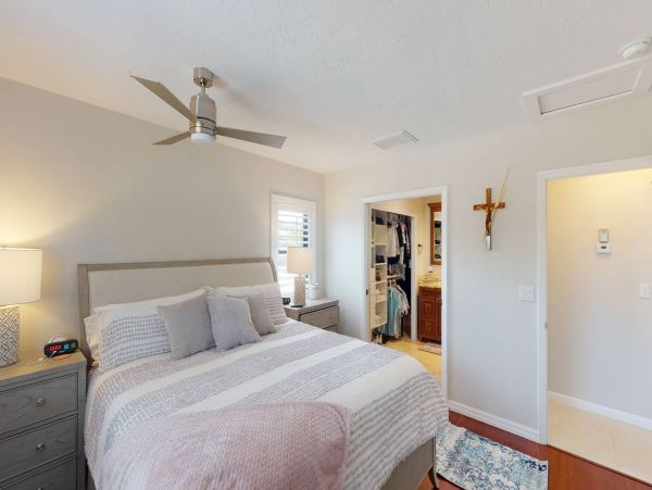 Marco Island Vacation Home Two Bedrooms Canal Views Sleeps 6