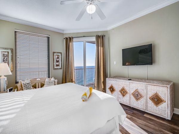 What A Stunner! Exceptional Rental Home Away From Home