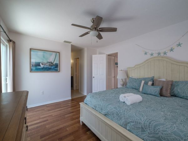 Partial Gulf Views Holmes Beach Vacation Condo Three Bedroom