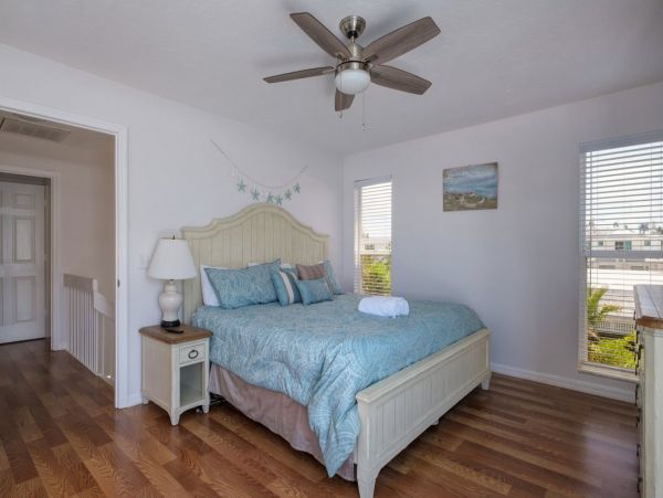 Partial Gulf Views Holmes Beach Vacation Condo Three Bedroom