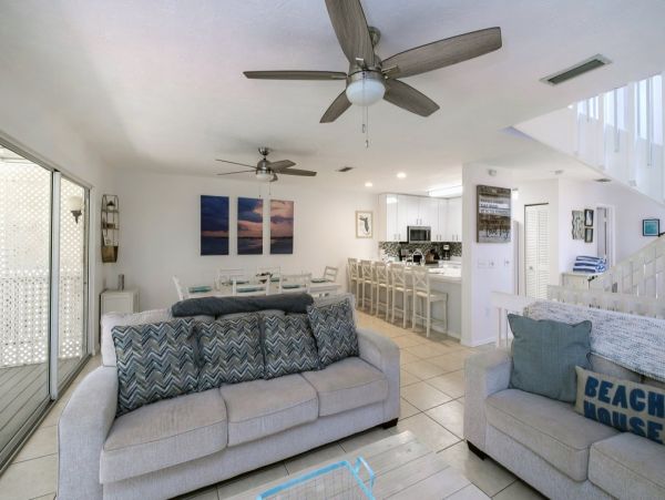 Partial Gulf Views Holmes Beach Vacation Condo Three Bedroom