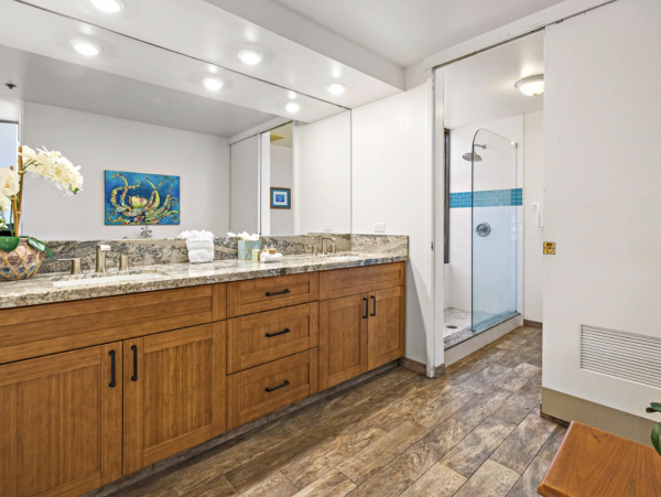 Kaanapali Vacation Condo Three Bedrooms Walk To Beach