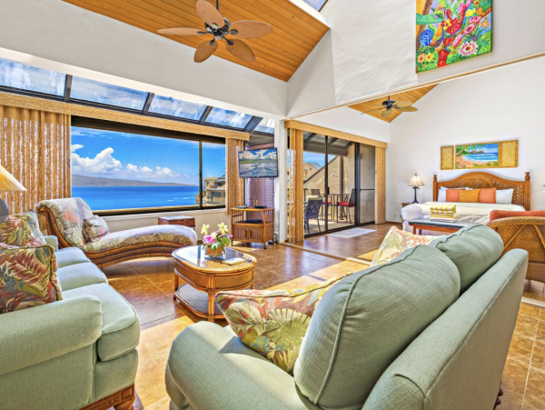 Kaanapali Vacation Condo Three Bedrooms Walk To Beach