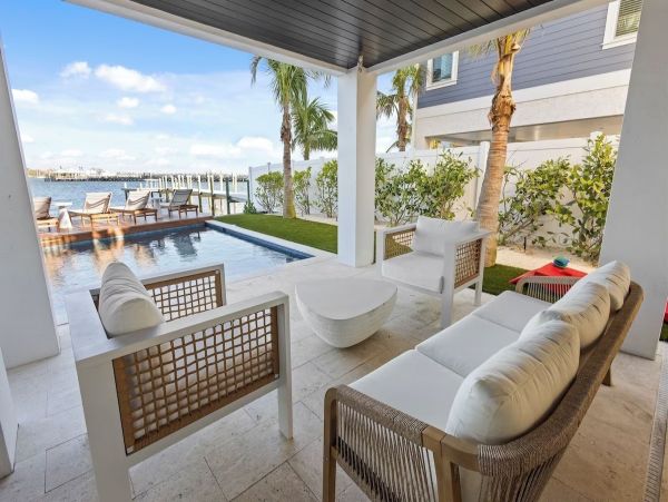 The Ultimate Anna Maria Island Luxury Vacation Home Pool Beach Close by