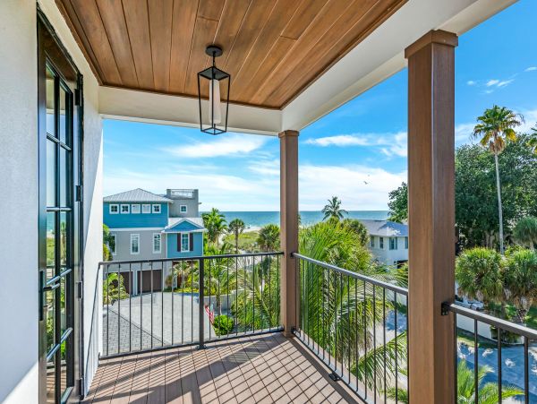 Anna Maria Luxurious Vacation Pool Home Close to Beach