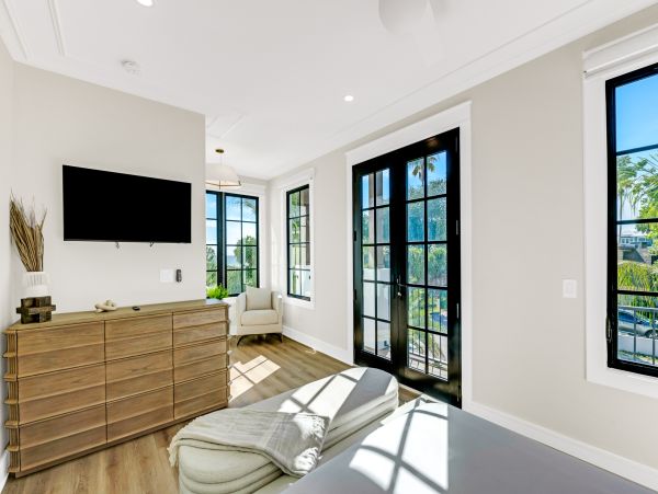 Anna Maria Luxurious Vacation Pool Home Close to Beach