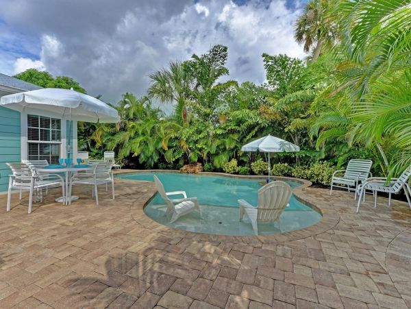 Anna Maria Island Holmes Beach Home 1018885