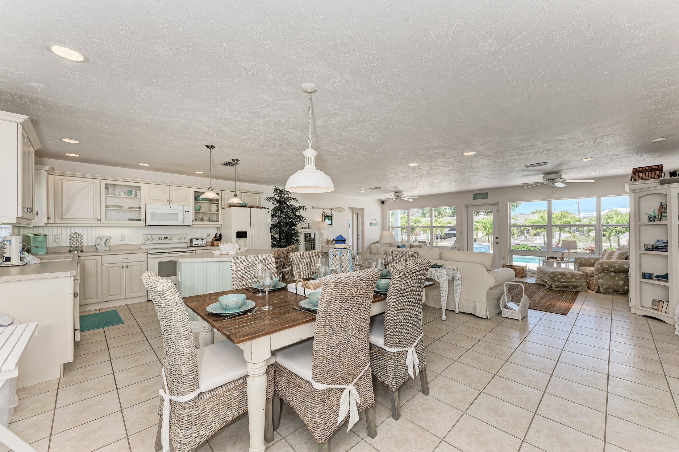 Anna Maria Island Holmes Beach Home 1018887
