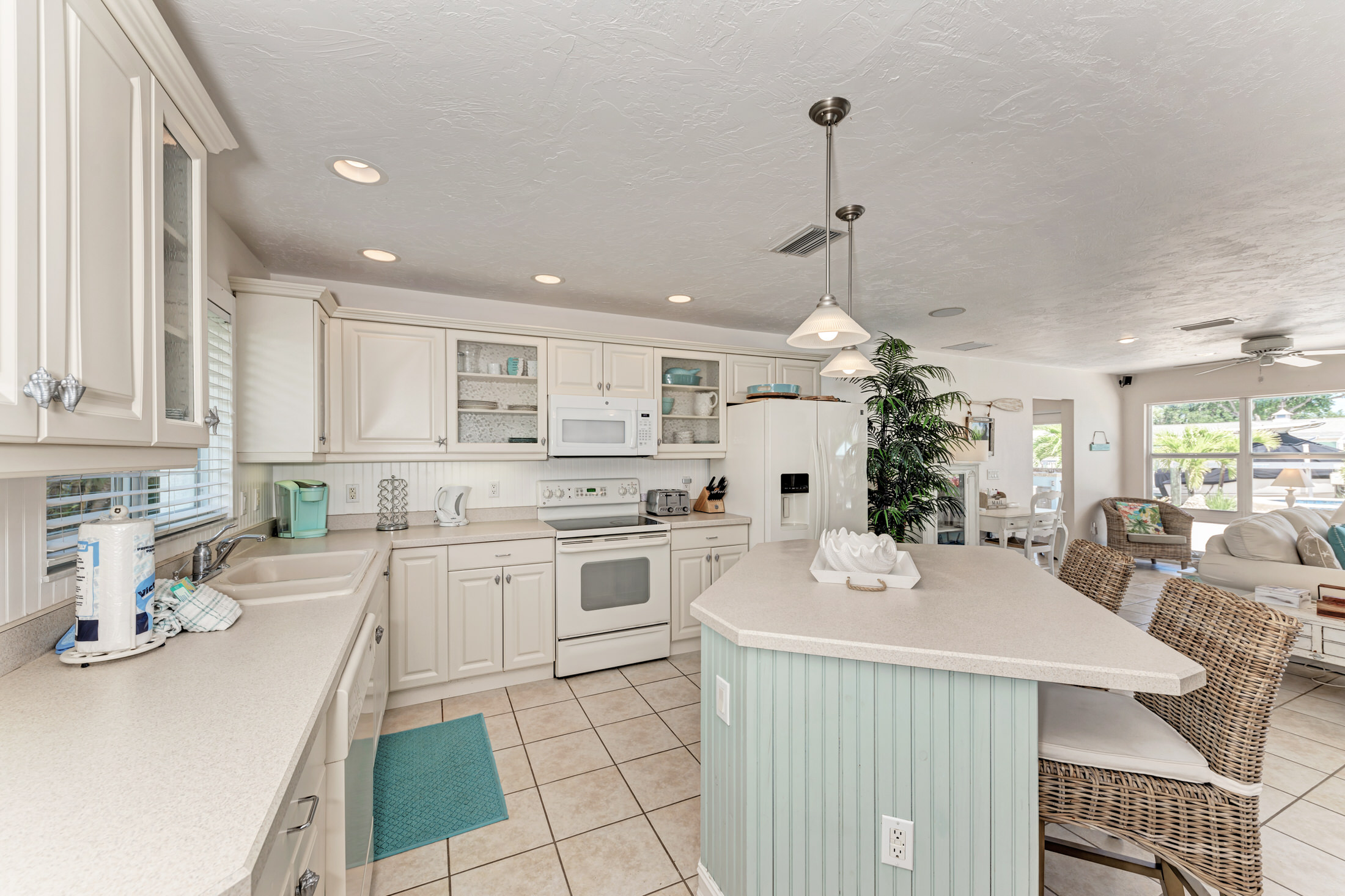 Anna Maria Island Holmes Beach Home 1018887