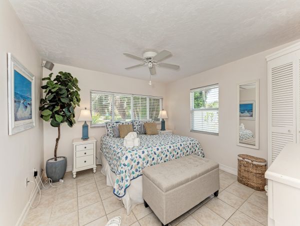 Anna Maria Island Holmes Beach Home 1018887