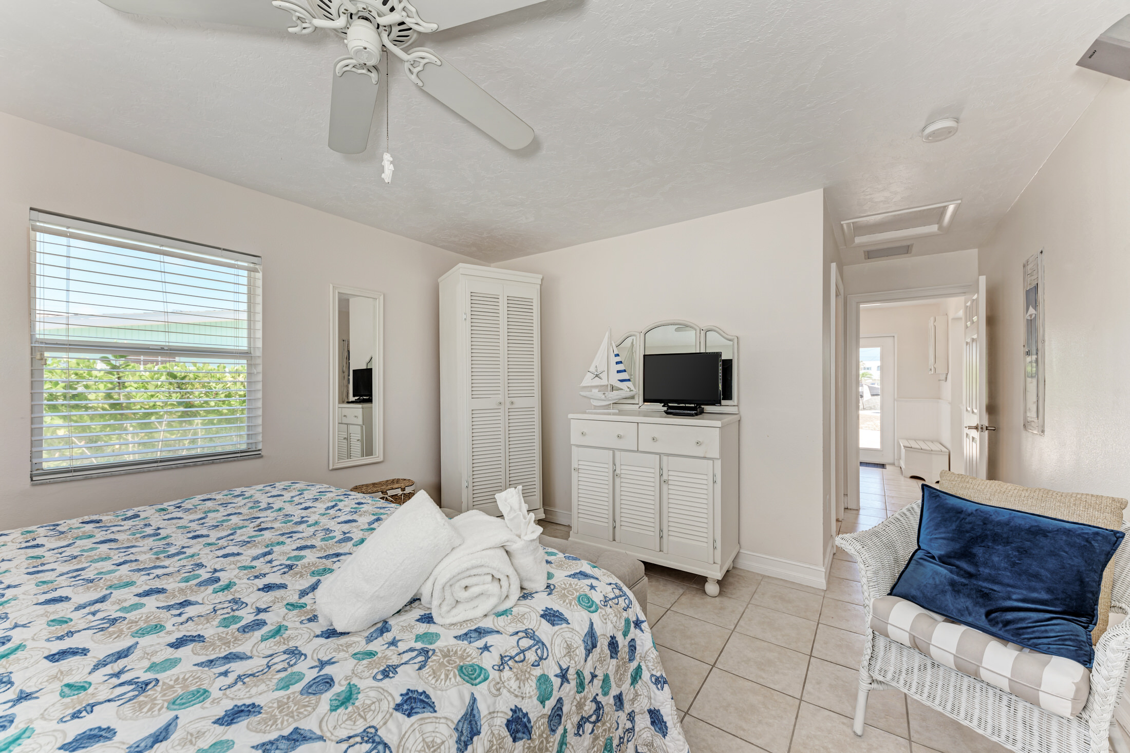 Anna Maria Island Holmes Beach Home 1018887