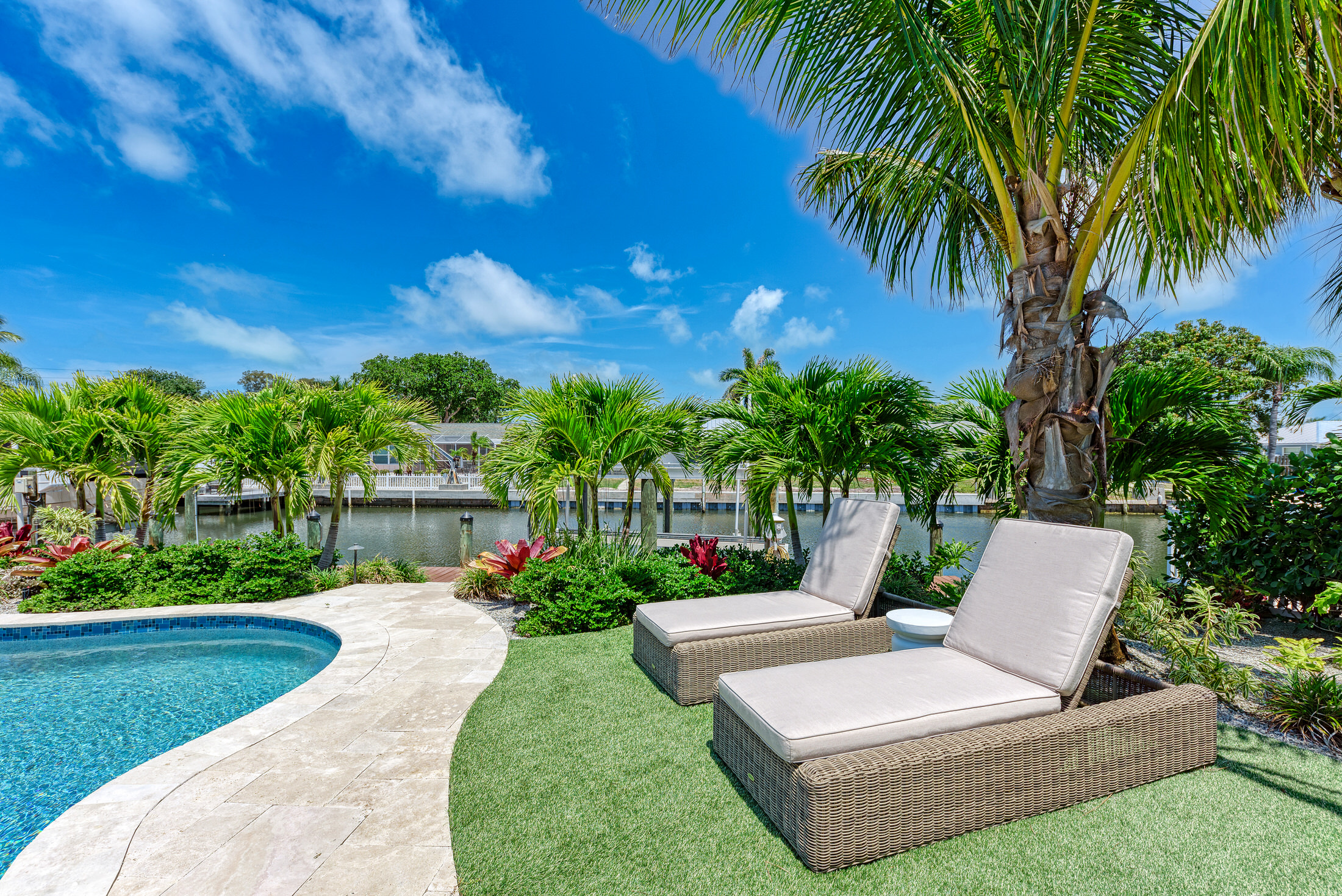 Anna Maria Island Holmes Beach Home 1018887