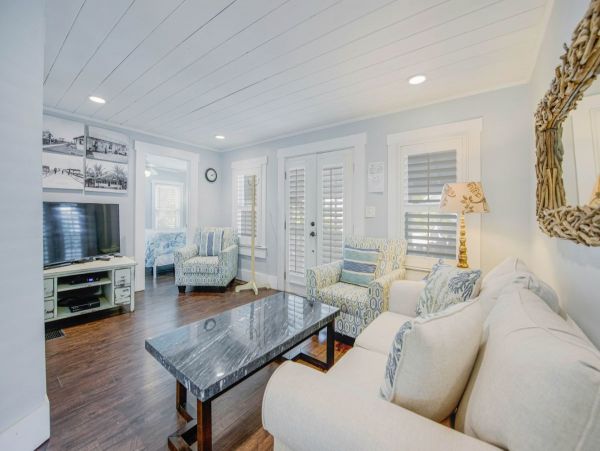 Anna Maria Island Holmes Beach Home 1018893
