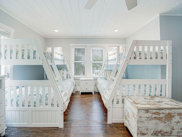 Anna Maria Island Holmes Beach Home 1018893