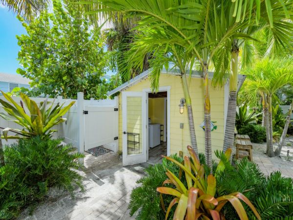 Anna Maria Island Holmes Beach Home 1018893