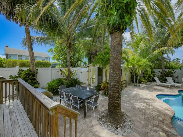 Anna Maria Island Holmes Beach Home 1018893