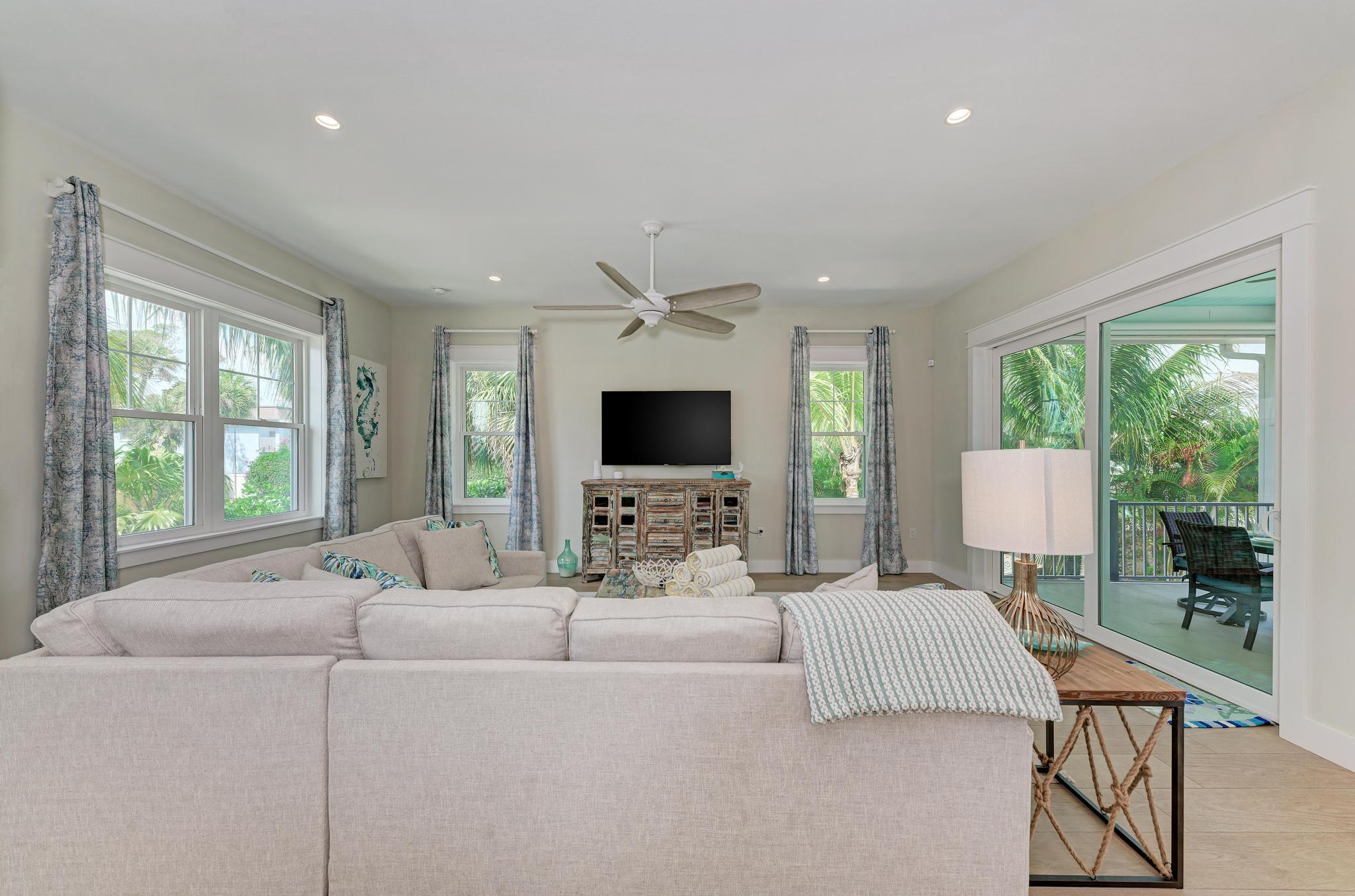 Anna Maria Island Holmes Beach Home 1018894