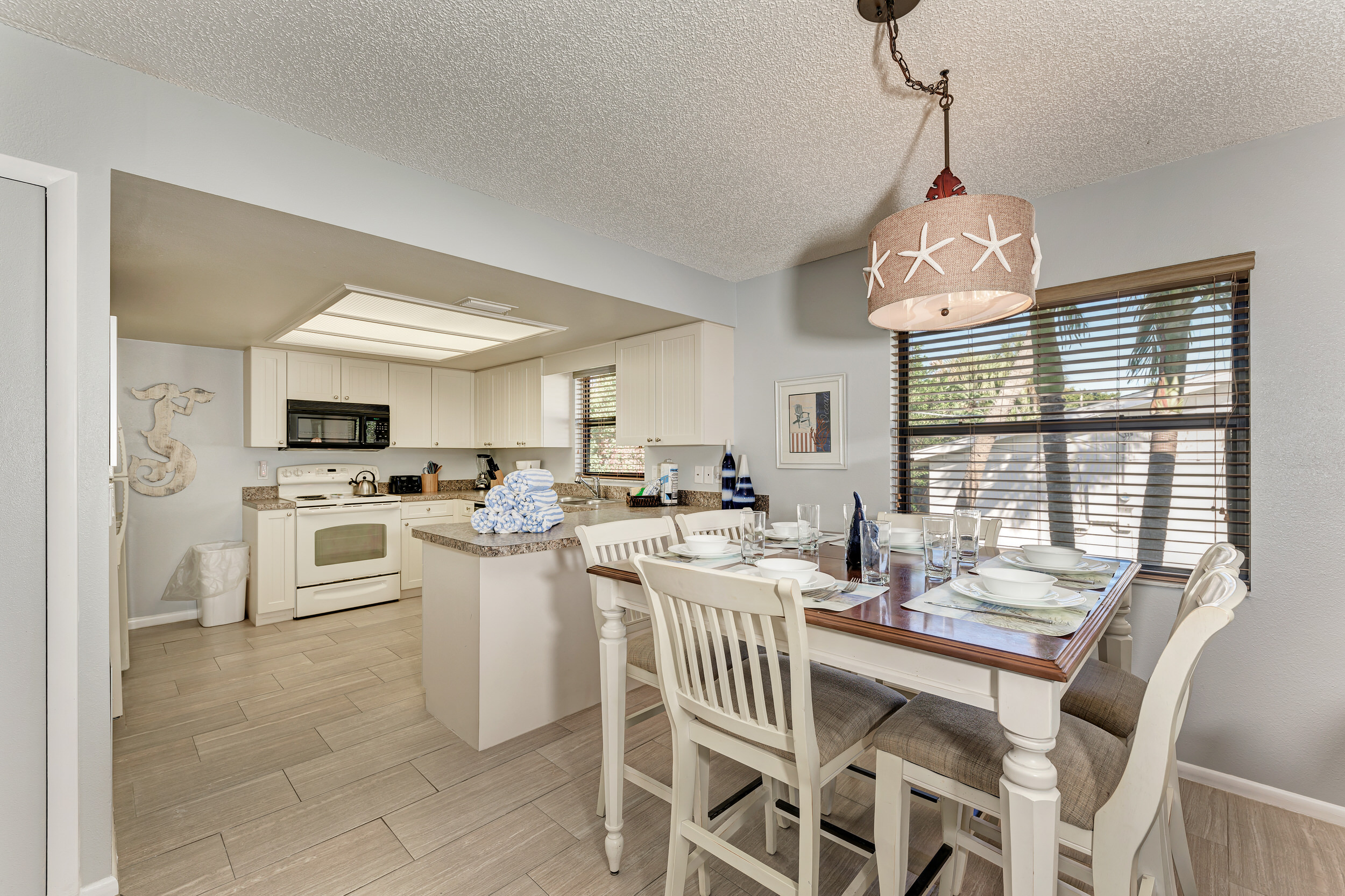 Anna Maria Island Holmes Beach Home 1018896