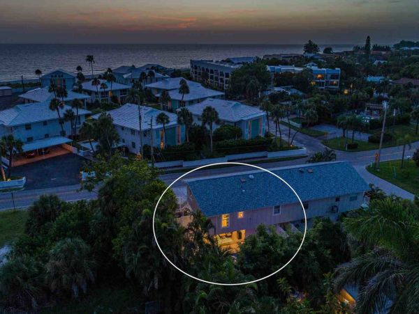 Anna Maria Island Holmes Beach Home 1018897