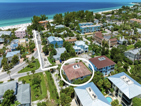 Holmes Beach Vacation Condo Two Bedroom