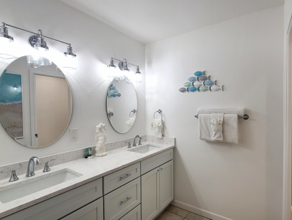 Holmes Beach Vacation Condo Two Bedroom