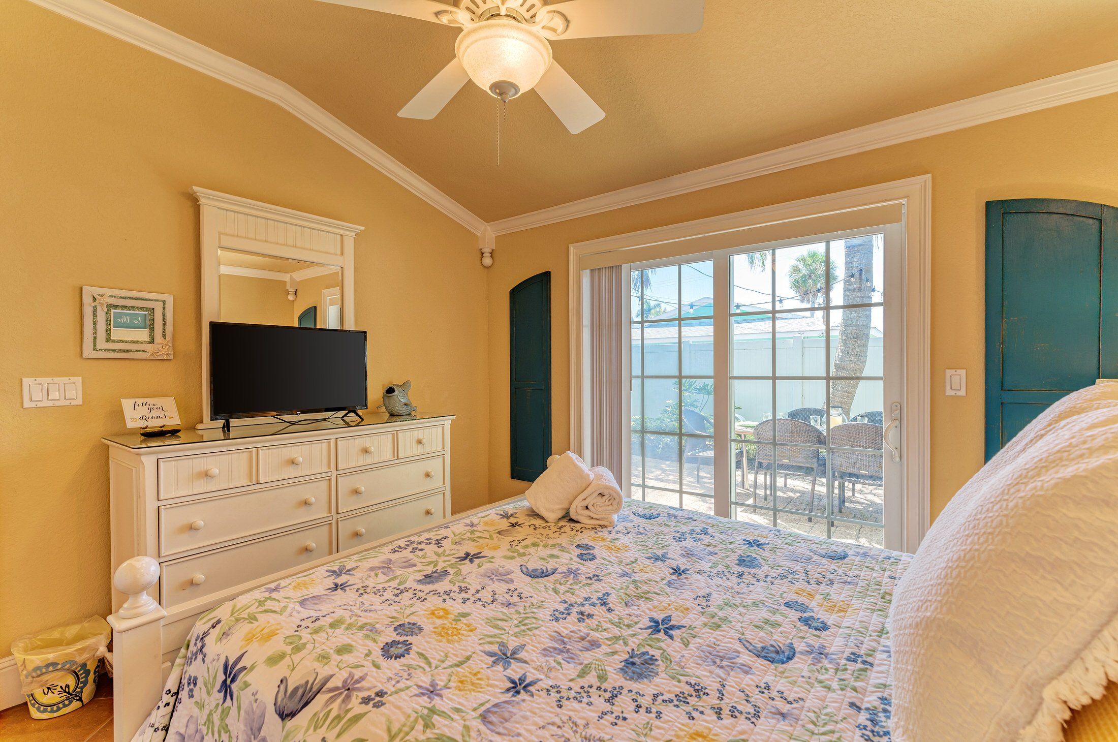 Anna Maria Island Holmes Beach Condo 1018900