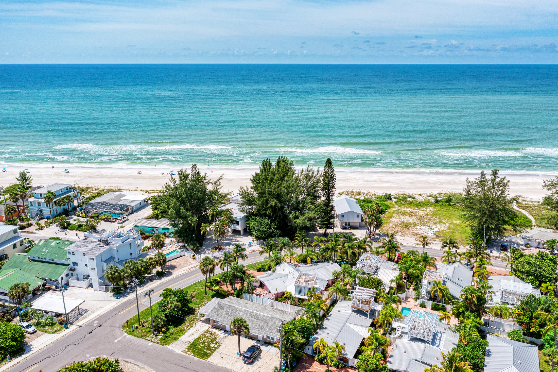 Two Bedroom Island Life Vacation Condo Rental Holmes Beach