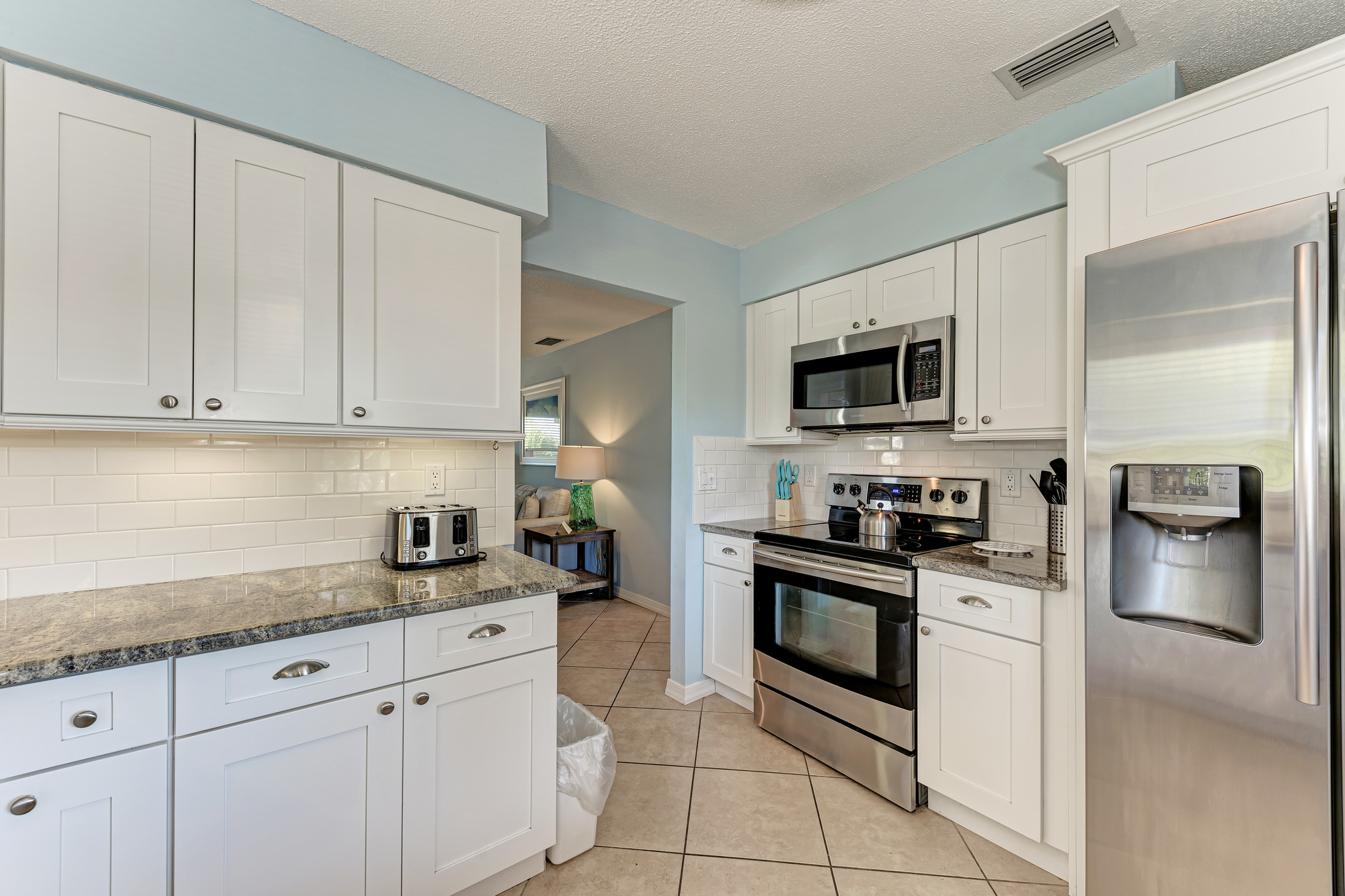 Two Bedroom Vacation Condo Just Two Minutes to the Beach
