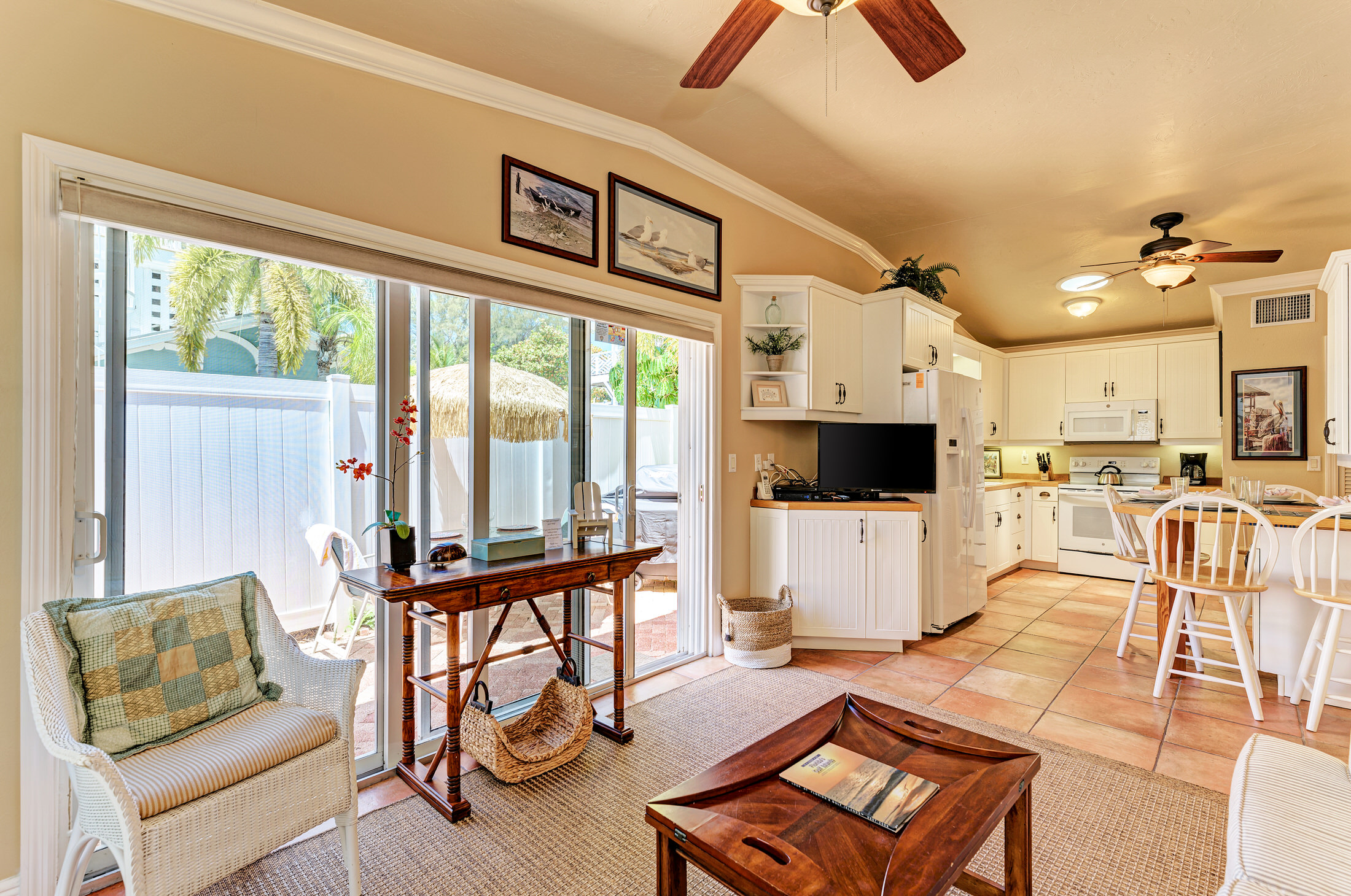 Holmes Beach Vacation Condo One Bedroom