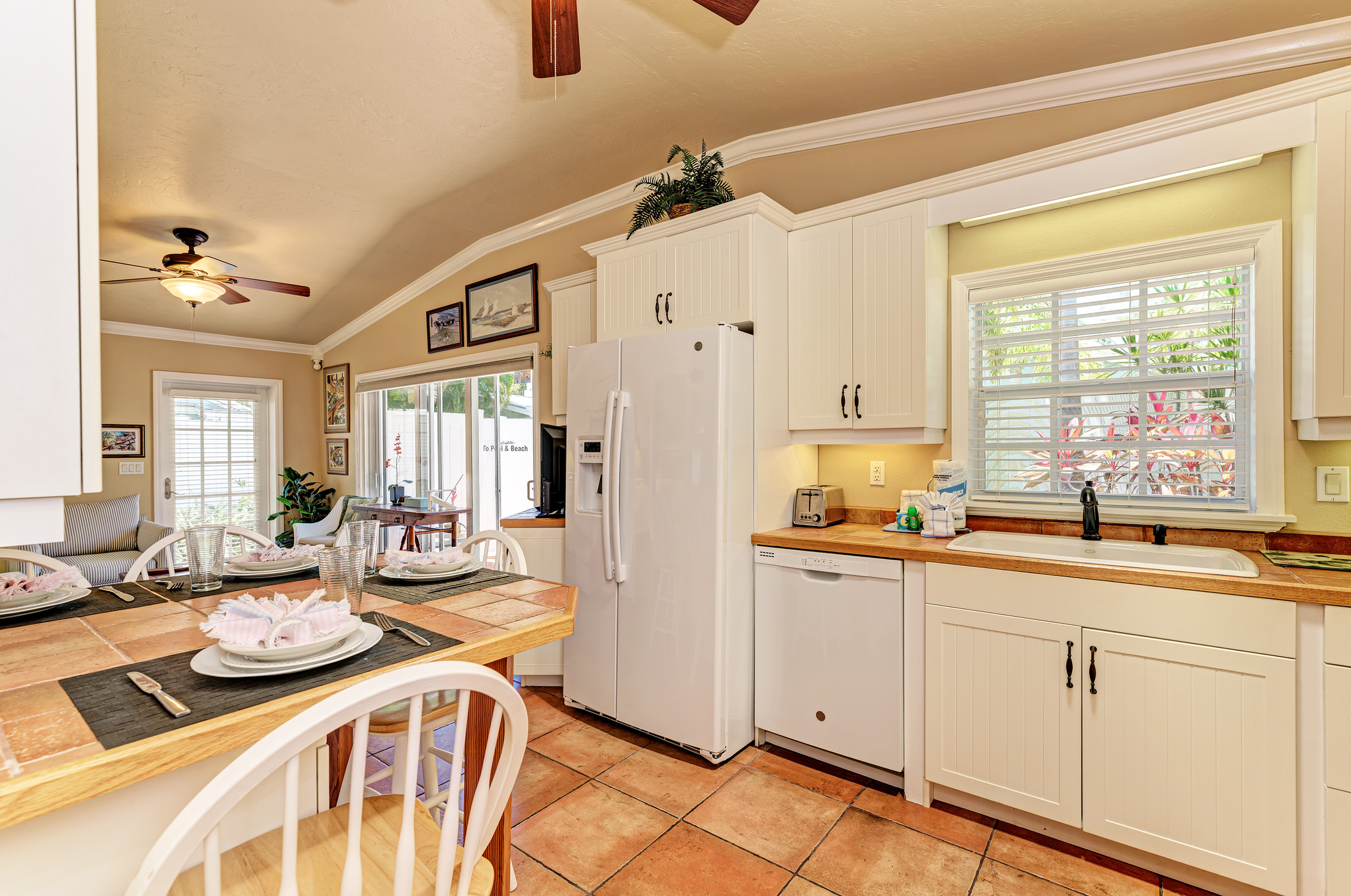 Holmes Beach Vacation Condo One Bedroom