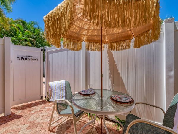 Holmes Beach Vacation Condo One Bedroom