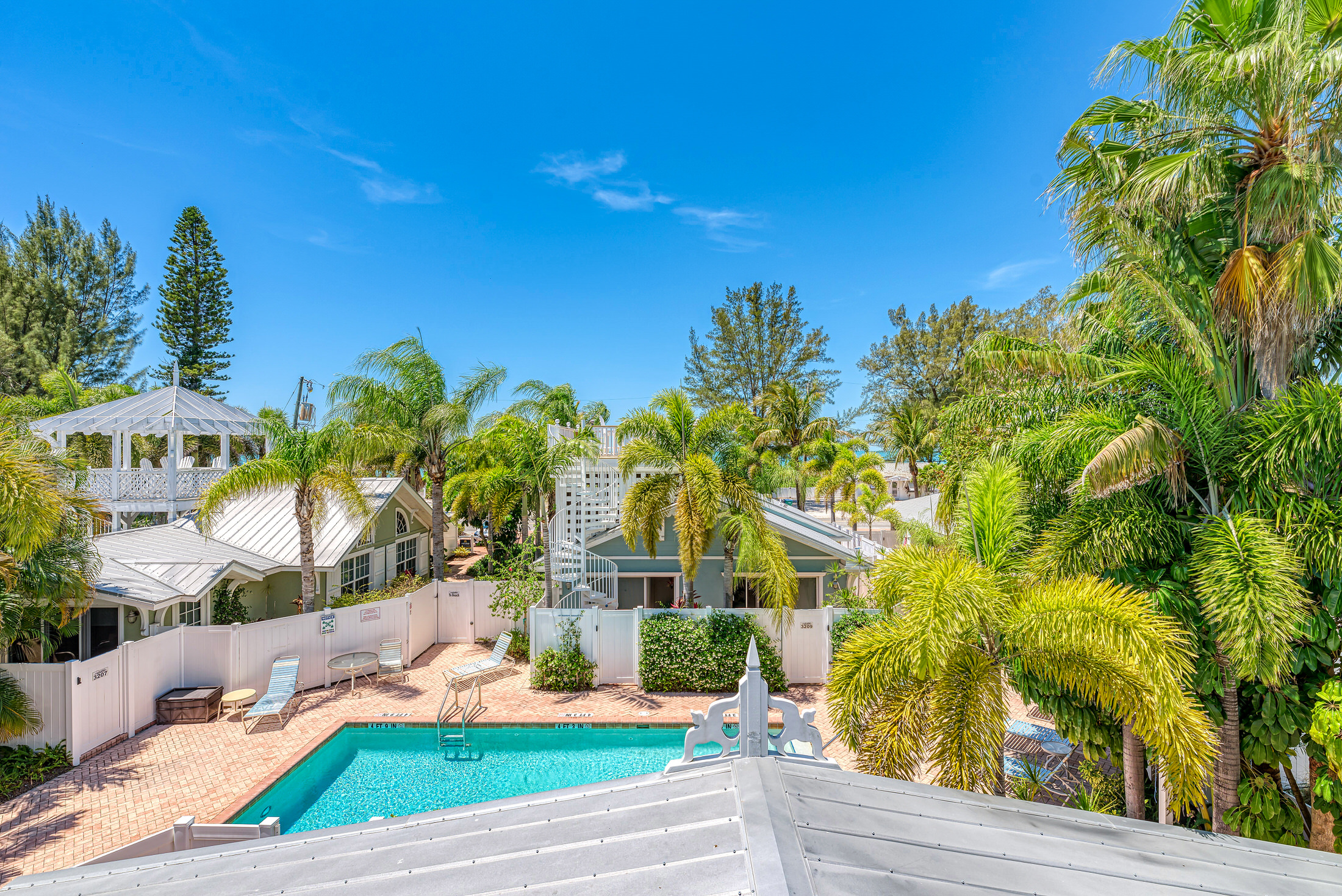 Holmes Beach Vacation Condo One Bedroom