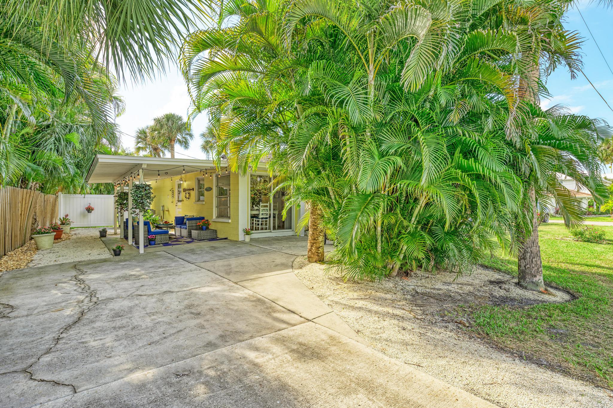 Anna Maria Island Holmes Beach Home 1018914
