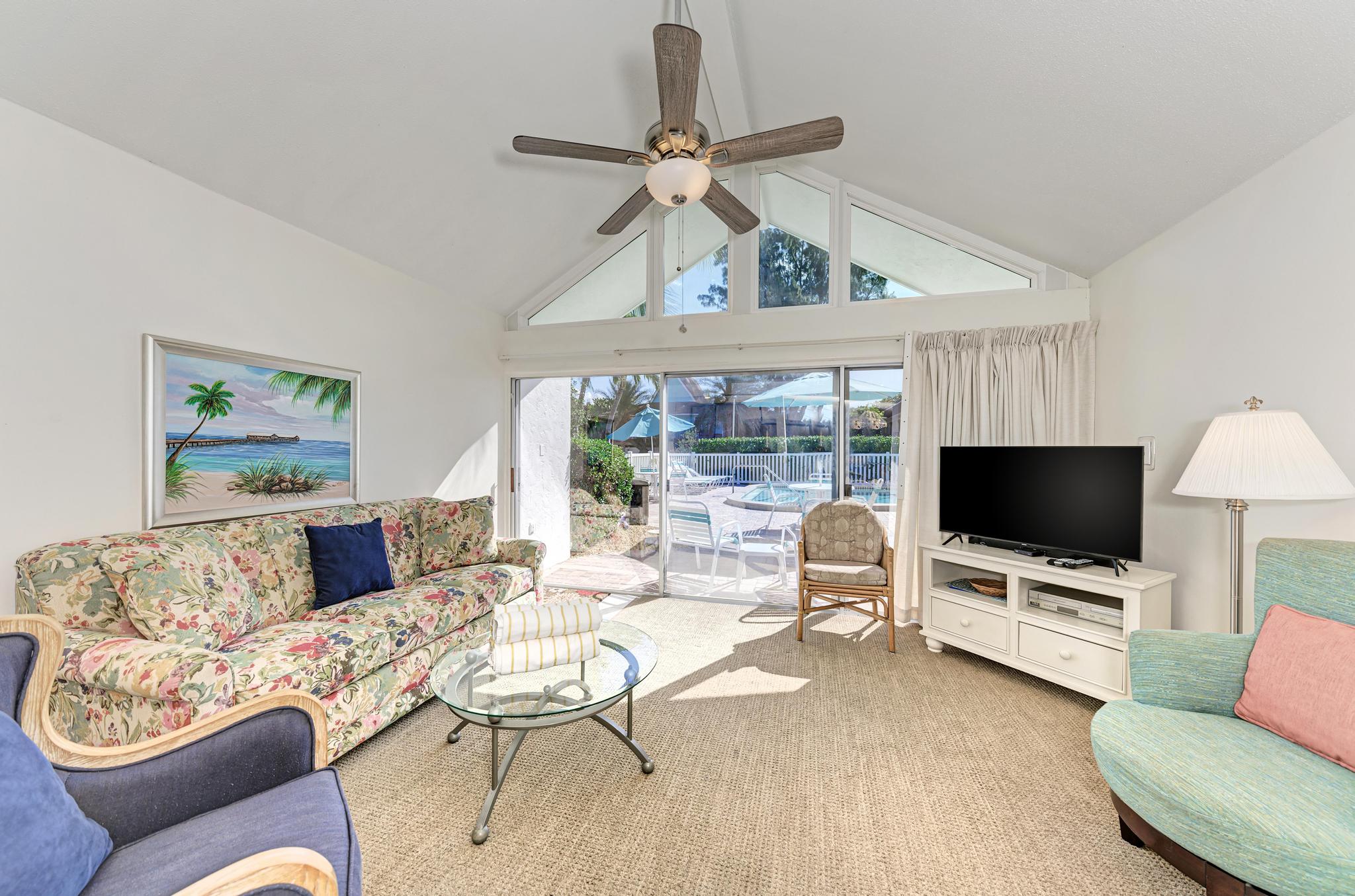 Charming One Bedroom Directly on Gulf of Mexico