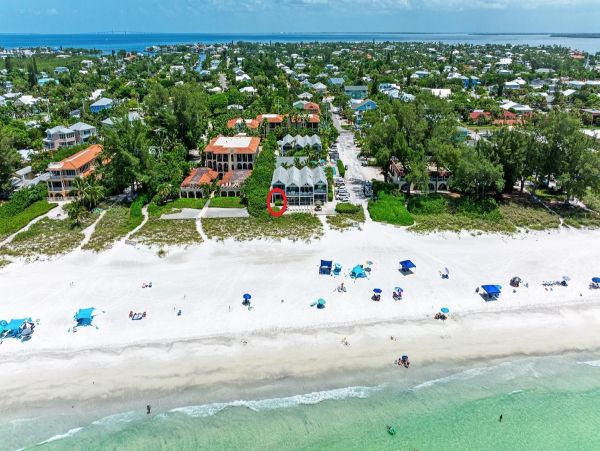 Holmes Beach Beachfront Condo Rental Anna Maria Island Vacation Condo