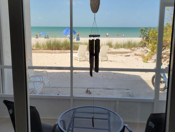 Holmes Beach Beachfront Condo Rental Anna Maria Island Vacation Condo