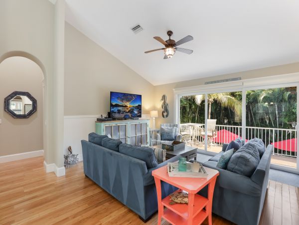 Gorgeous Anna Maria Vacation Home with Private Pool & Spa
