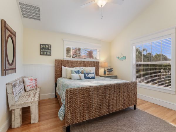Gorgeous Anna Maria Vacation Home with Private Pool & Spa