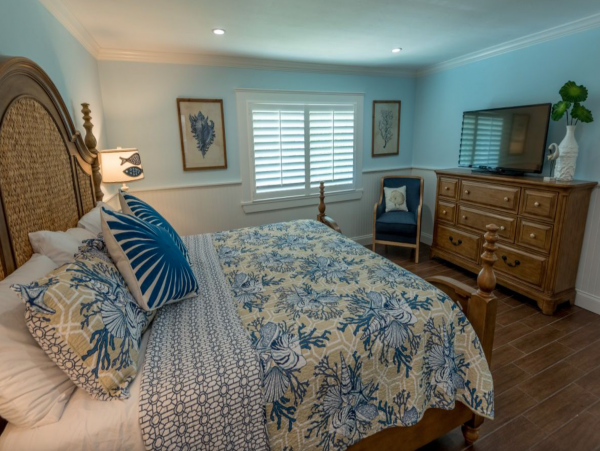 Beautiful Anna Maria Vacation Home with Pool & Hot Tub