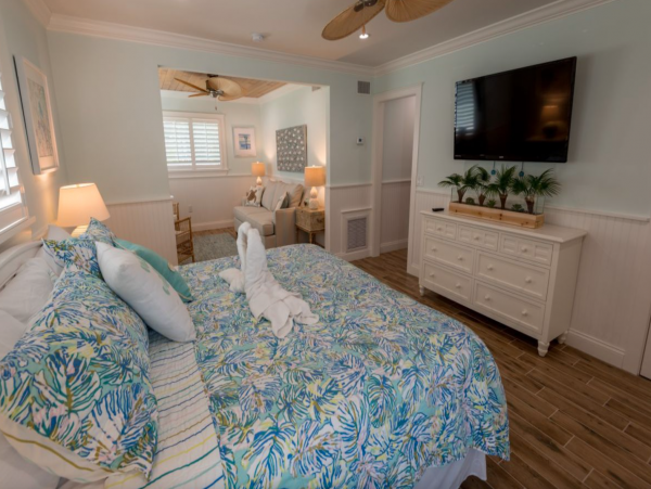 Beautiful Anna Maria Vacation Home with Pool & Hot Tub