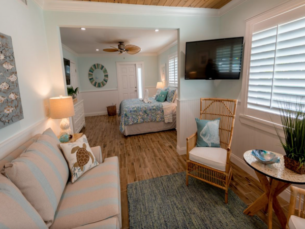 Beautiful Anna Maria Vacation Home with Pool & Hot Tub
