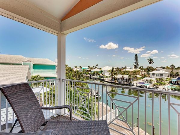 Water Views Holmes Beach Vacation Pool Home Five Bedroom