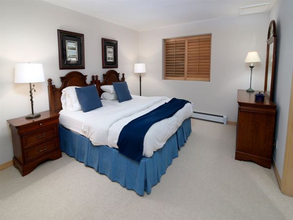 Arrowhead Village 6 bedrooms Villa